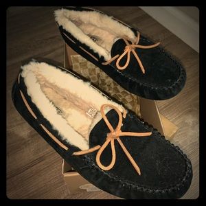 Uggs slippers